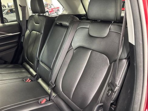 Used 2023 Jeep Grand Cherokee Limited w/ Trailer Tow Prep Group (B) AWD/4WD image 46