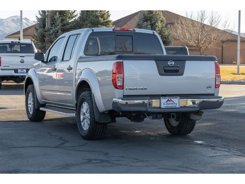 Used 2014 Nissan Frontier SV w/ SV Value Truck Package image 5
