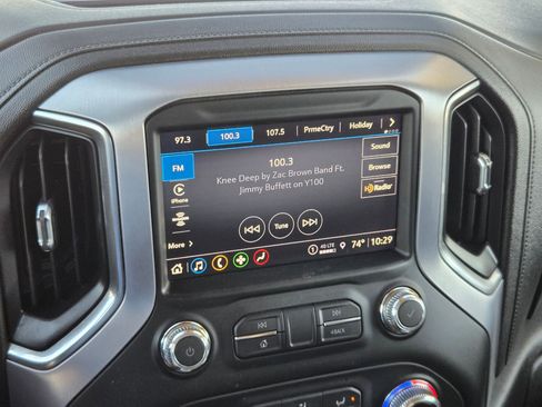 Used 2021 GMC Sierra 1500 SLT image 17