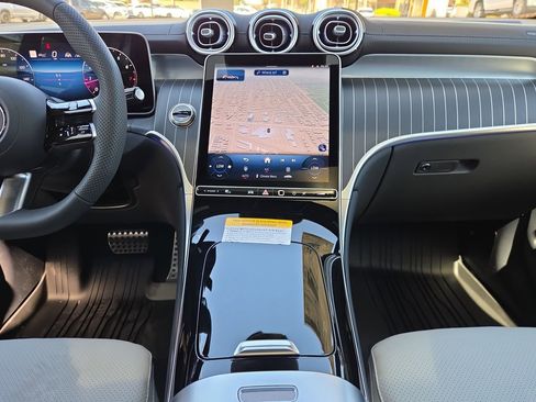 New 2026 Mercedes-Benz GLC 300 4MATIC image 25