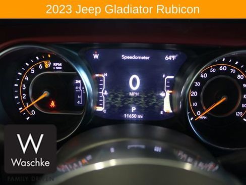 Used 2023 Jeep Gladiator Rubicon w/ LED Lighting Group image 34