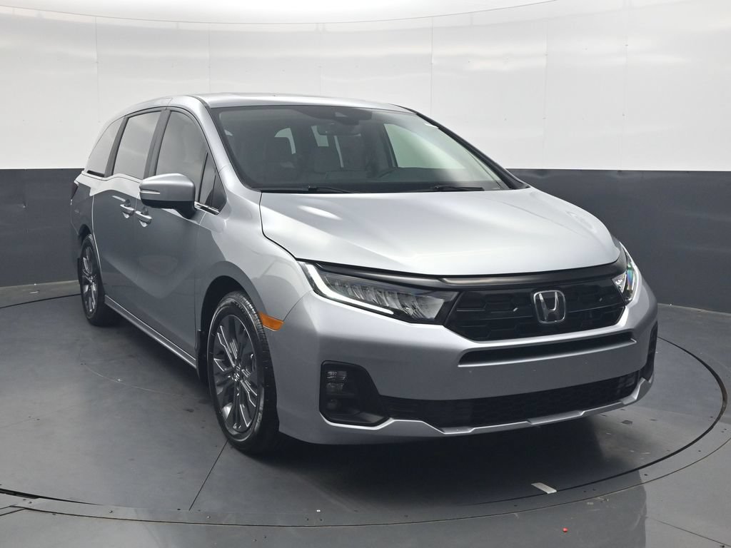 New 2027 Honda Odyssey Touring image 2