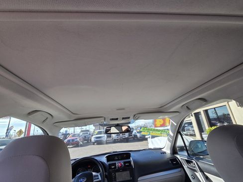 Used 2014 Subaru Forester 2.5i Premium image 12