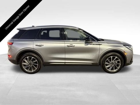 Used 2024 Lincoln Corsair AWD w/ Equipment Group 102A image 10