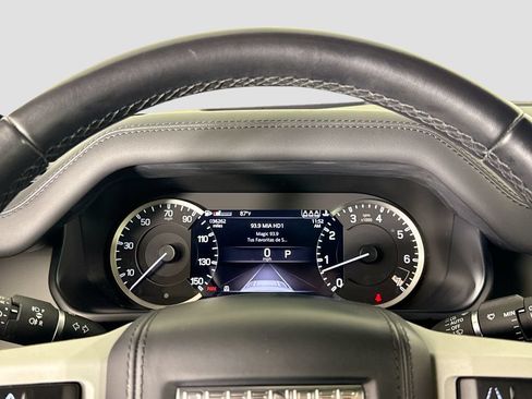 Used 2023 Land Rover Defender 110 X-Dynamic SE AWD/4WD image 10
