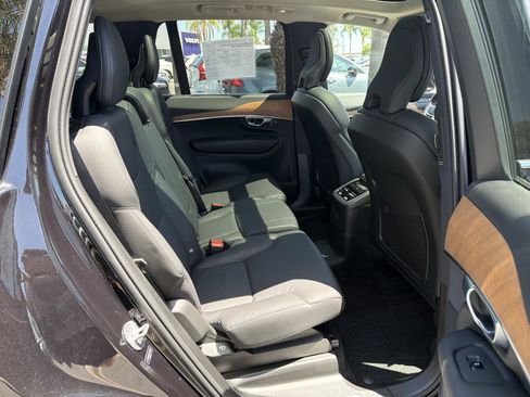 Certified 2024 Volvo XC90 T8 Plus w/ Protection Package Premier AWD/4WD image 25