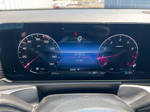Used 2026 Mercedes-Benz GLB 250 image 34