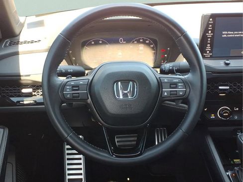 Used 2025 Honda Accord Sport image 22