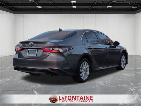 Used 2023 Toyota Camry LE image 8