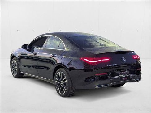 Used 2025 Mercedes-Benz CLA 250 image 8