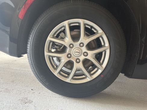 New 2026 Chrysler Pacifica Select FWD image 32