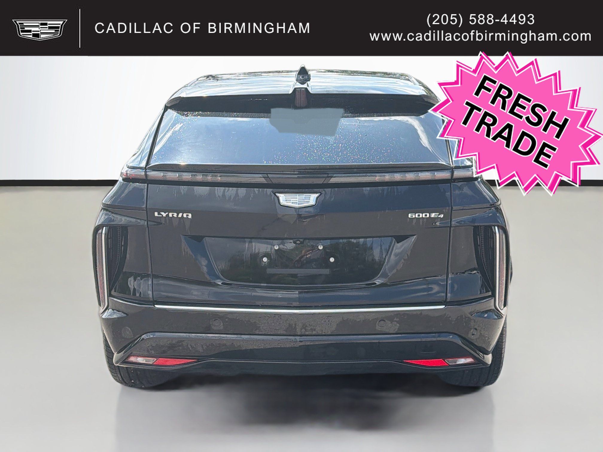 Used 2024 Cadillac Lyriq Luxury w/ LPO, Floor Liner Package AWD/4WD image 6