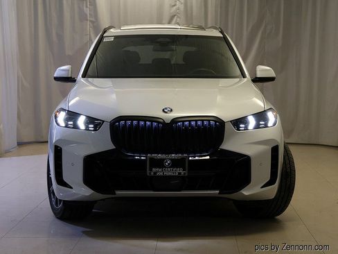 Certified 2024 BMW X5 xDrive40i w/ M Sport Package AWD/4WD image 5
