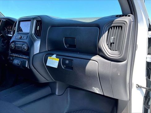 New 2026 Chevrolet Silverado 1500 Custom Trail Boss w/ LPO, Dark Essentials Package AWD/4WD image 26