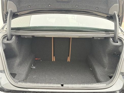 Used 2021 BMW 530i 530i w/ M Sport Package image 33