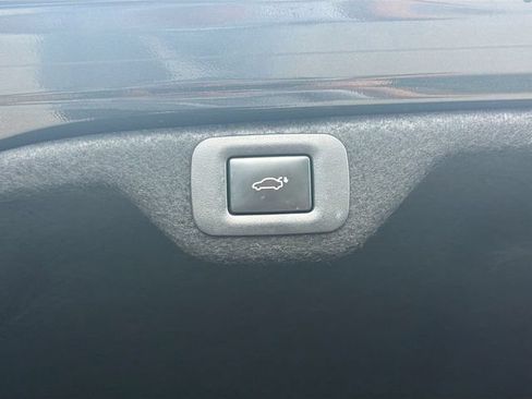 Used 2022 Lexus ES 350 w/ Premium Package FWD image 13