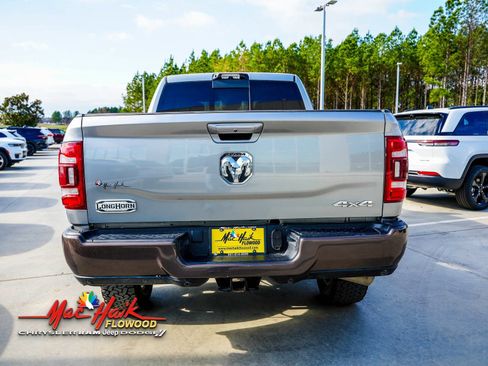 Used 2024 RAM 2500 Limited w/ Safety Group image 9