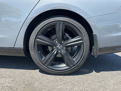 Used 2025 Honda Accord Sport image 7