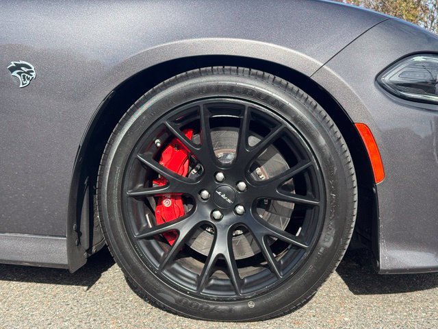 Used 2016 Dodge Charger SRT Hellcat RWD image 9