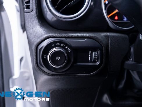 Used 2023 Jeep Wrangler Unlimited Rubicon 392 w/ Xtreme Recon 35" Tire Package image 22