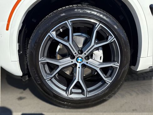 Certified 2024 BMW X5 sDrive40i w/ M Sport Package image 15