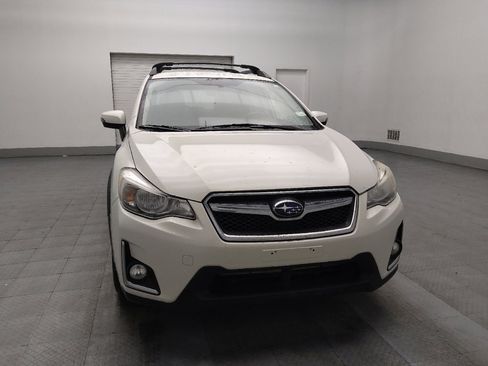 Used 2017 Subaru Crosstrek 2.0i Limited image 14