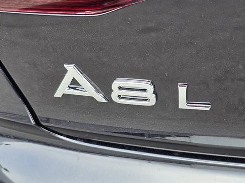 New 2025 Audi A8 L 3.0T image 27