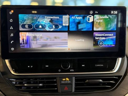 Used 2023 Nissan Altima 2.5 SL FWD image 17