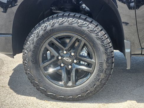 New 2026 Chevrolet Silverado 1500 LT Trail Boss w/ Convenience Package II AWD/4WD image 8