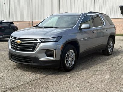 Used 2023 Chevrolet Traverse LT