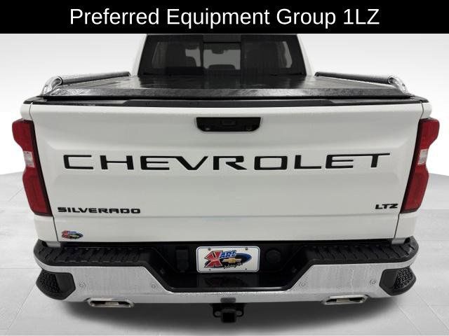 Certified 2022 Chevrolet Silverado 1500 LTZ w/ LTZ Premium Package AWD/4WD image 4