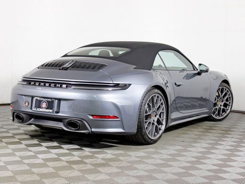 Used 2025 Porsche 911 Carrera image 15