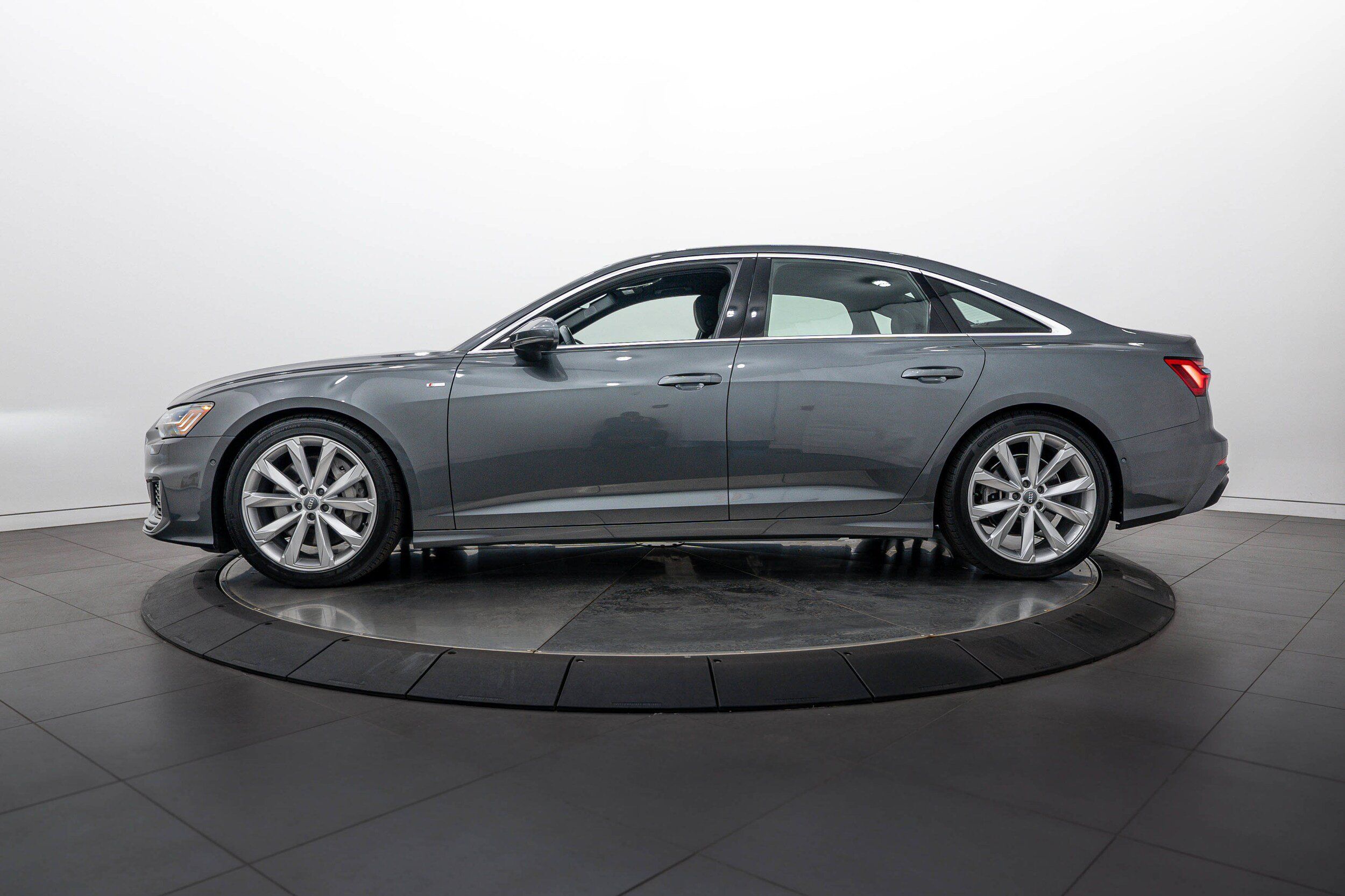 Used 2019 Audi A6 3.0T Prestige AWD/4WD image 6