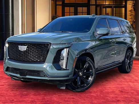 Used 2025 Cadillac Escalade Sport w/ Touring Package AWD/4WD image 1
