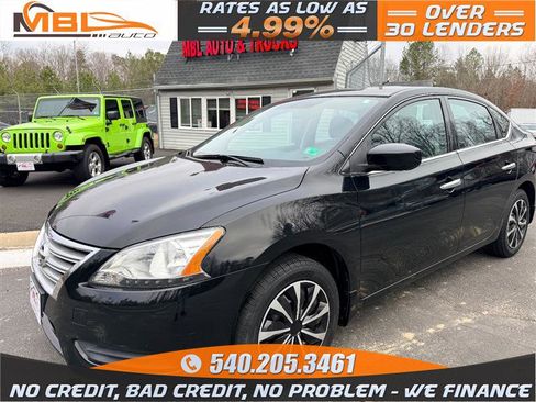Used 2015 Nissan Sentra S image 1