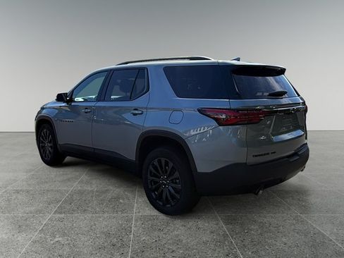 Used 2023 Chevrolet Traverse RS AWD/4WD image 3