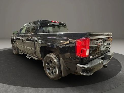 Used 2017 Chevrolet Silverado 1500 LTZ Z71 w/ Midnight Edition image 7