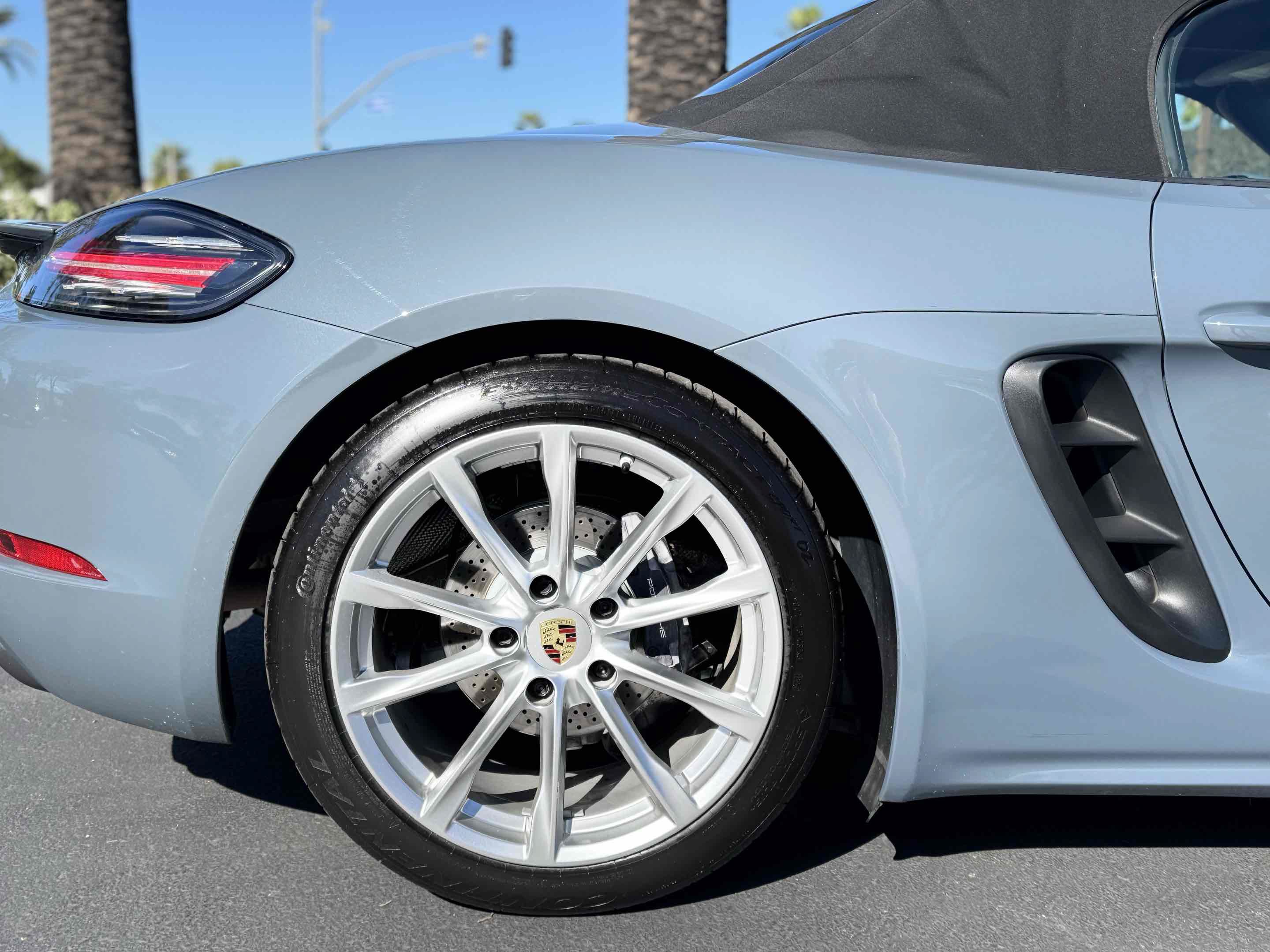 Used 2017 Porsche 718 Boxster RWD image 84