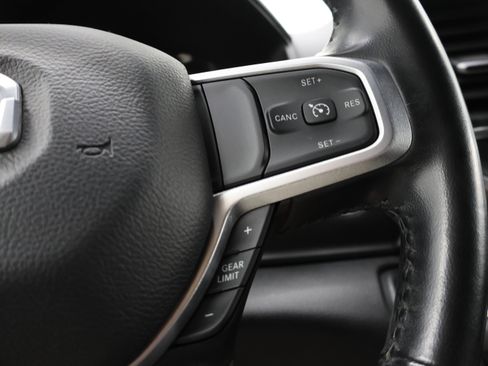 Used 2022 RAM 1500 Big Horn AWD/4WD image 14