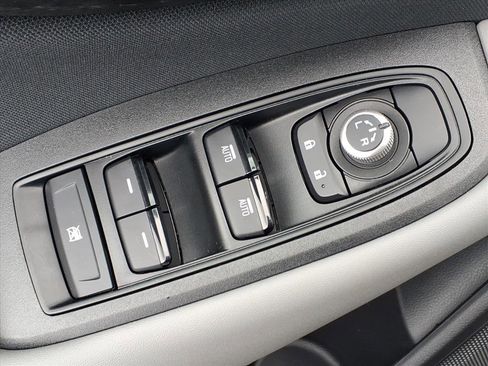 Certified 2023 Subaru Outback Premium image 17