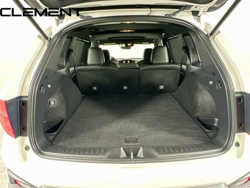 Used 2023 Honda Passport Elite image 11