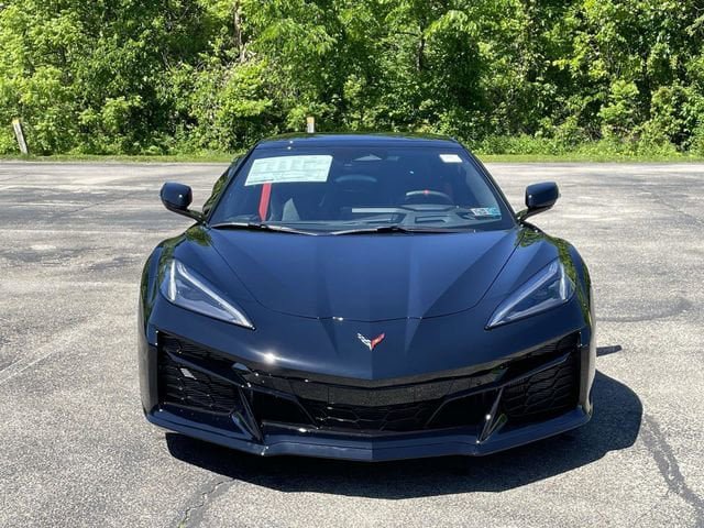 New 2026 Chevrolet Corvette E-Ray AWD/4WD image 8