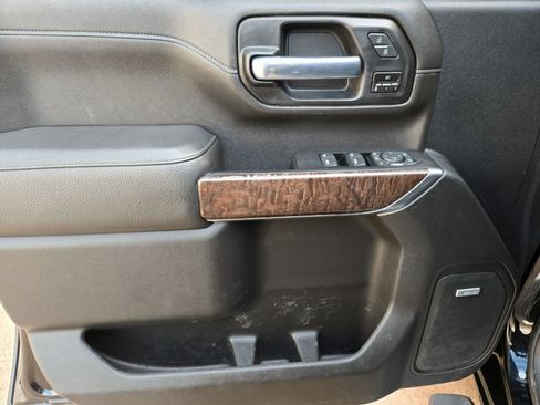 Used 2020 GMC Sierra 3500 Denali image 31