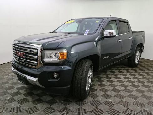 Used 2017 GMC Canyon SLT w/ Driver Alert Package AWD/4WD image 5