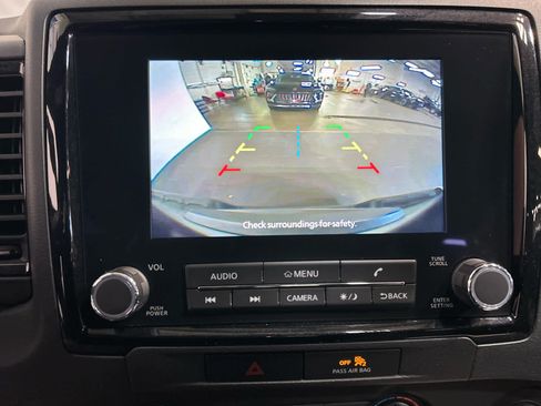 Used 2023 Nissan Frontier SV w/ Midnight Edition Package AWD/4WD image 5