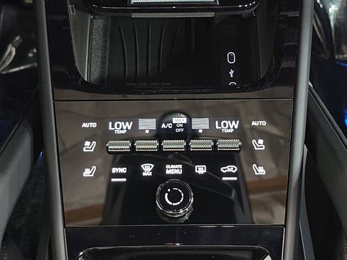 New 2026 Porsche Cayenne S image 19