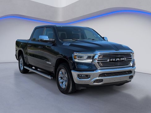Used 2023 RAM 1500 Laramie AWD/4WD image 8