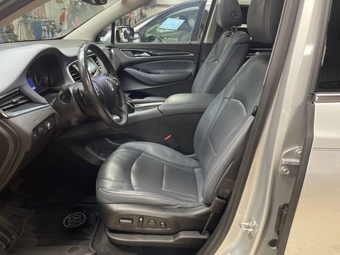 Used 2021 Buick Enclave Premium w/ Sun and Sites Package AWD/4WD image 14