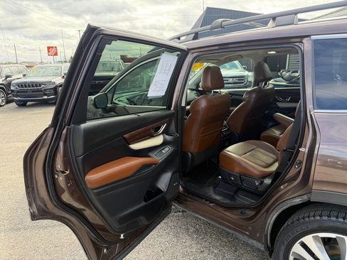 Used 2019 Subaru Ascent Touring AWD/4WD image 33