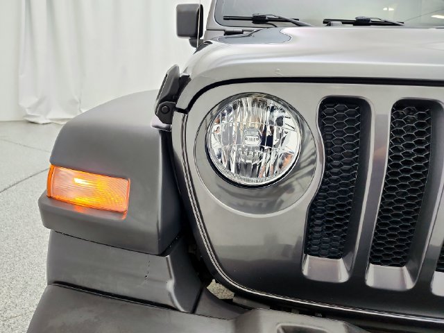Used 2019 Jeep Wrangler Unlimited Sport S AWD/4WD image 28
